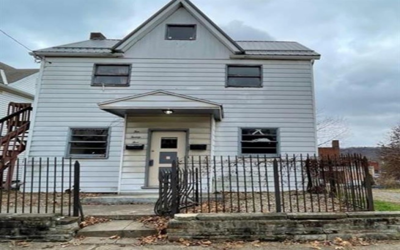 1025 Kenneth Ave, New Kensington, 15068, ,Multi-unit,For Sale,Kenneth Ave,1701293