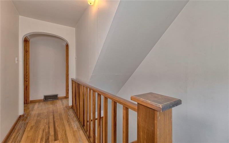 28 Monroe St, Latrobe, 15650, 3 Bedrooms Bedrooms, 8 Rooms Rooms,1 BathroomBathrooms,Residential,For Sale,Monroe St,1701311