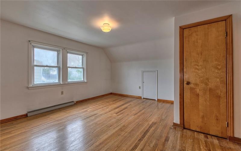 28 Monroe St, Latrobe, 15650, 3 Bedrooms Bedrooms, 8 Rooms Rooms,1 BathroomBathrooms,Residential,For Sale,Monroe St,1701311