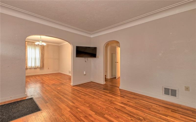 28 Monroe St, Latrobe, 15650, 3 Bedrooms Bedrooms, 8 Rooms Rooms,1 BathroomBathrooms,Residential,For Sale,Monroe St,1701311