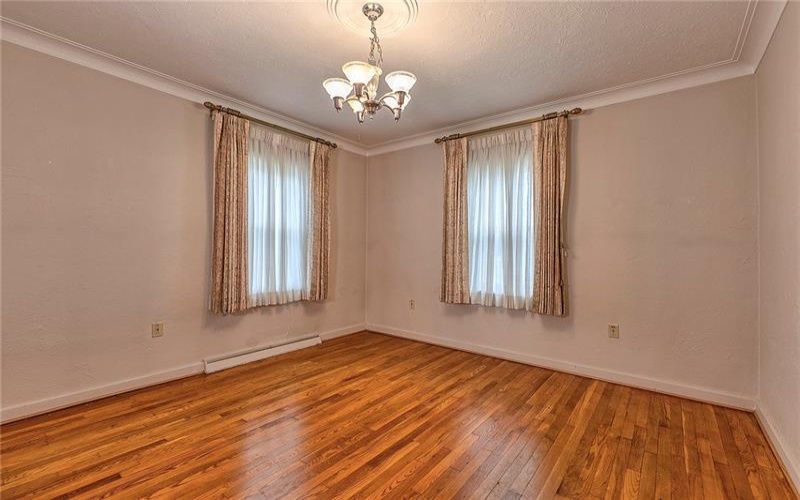 28 Monroe St, Latrobe, 15650, 3 Bedrooms Bedrooms, 8 Rooms Rooms,1 BathroomBathrooms,Residential,For Sale,Monroe St,1701311