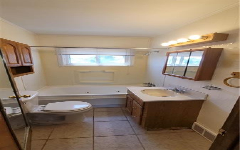 905 2nd St, Canonsburg, 15317, 3 Bedrooms Bedrooms, 10 Rooms Rooms,1.1 BathroomsBathrooms,Residential,For Sale,2nd St,1701337