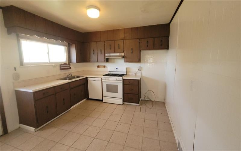 905 2nd St, Canonsburg, 15317, 3 Bedrooms Bedrooms, 10 Rooms Rooms,1.1 BathroomsBathrooms,Residential,For Sale,2nd St,1701337