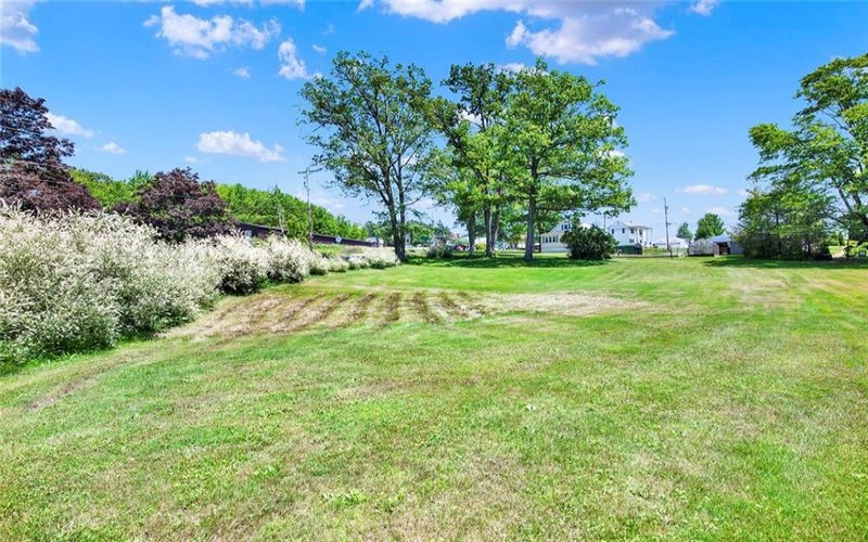 575 Stoystown Rd, Somerset, 15501, ,Commercial-industrial-business,For Sale,Stoystown Rd,1709613