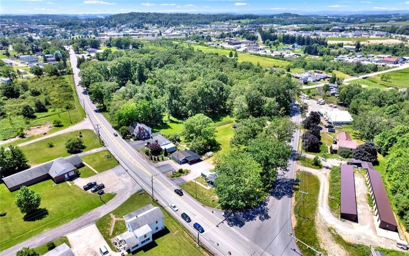 575 Stoystown Rd, Somerset, 15501, ,Commercial-industrial-business,For Sale,Stoystown Rd,1709613