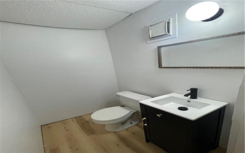 1100 Hancock Avenue, Vandergrift, 15690, ,Commercial-industrial-business,For Sale,Hancock Avenue,1720290