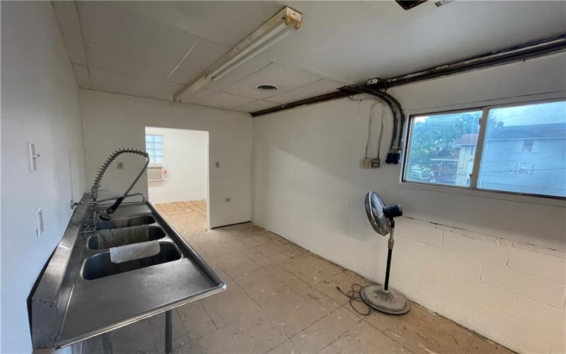 1100 Hancock Avenue, Vandergrift, 15690, ,Commercial-industrial-business,For Sale,Hancock Avenue,1720290