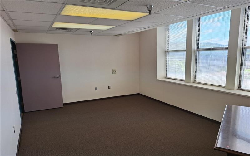 435 Donner Avenue, 15062, 15062, ,0.1 BathroomBathrooms,Lease,For Rent,Donner Avenue,1709614