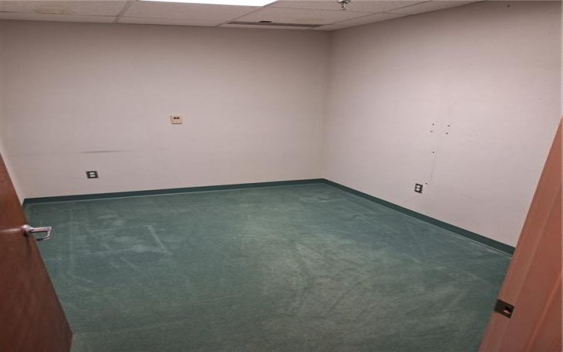 435 Donner Avenue, 15062, 15062, ,0.1 BathroomBathrooms,Lease,For Rent,Donner Avenue,1709614