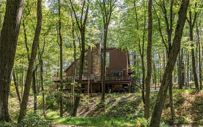 255 Smith School Road, Farmington, 15437, 4 Bedrooms Bedrooms, ,3.1 BathroomsBathrooms,Residential,For Sale,Smith School Road,1720515