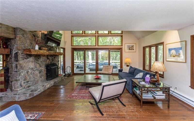 255 Smith School Road, Farmington, 15437, 4 Bedrooms Bedrooms, ,3.1 BathroomsBathrooms,Residential,For Sale,Smith School Road,1720515