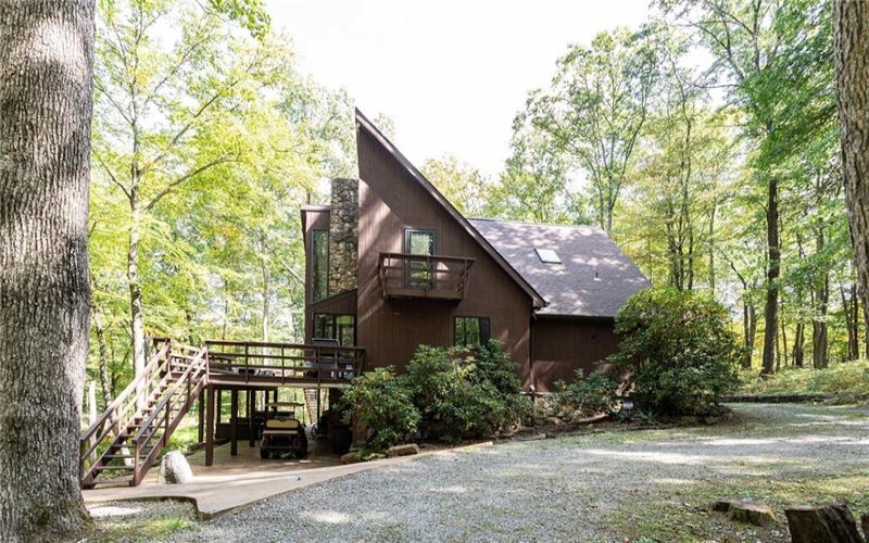 255 Smith School Road, Farmington, 15437, 4 Bedrooms Bedrooms, ,3.1 BathroomsBathrooms,Residential,For Sale,Smith School Road,1720515