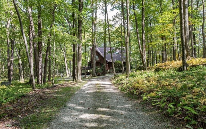 255 Smith School Road, Farmington, 15437, 4 Bedrooms Bedrooms, ,3.1 BathroomsBathrooms,Residential,For Sale,Smith School Road,1720515
