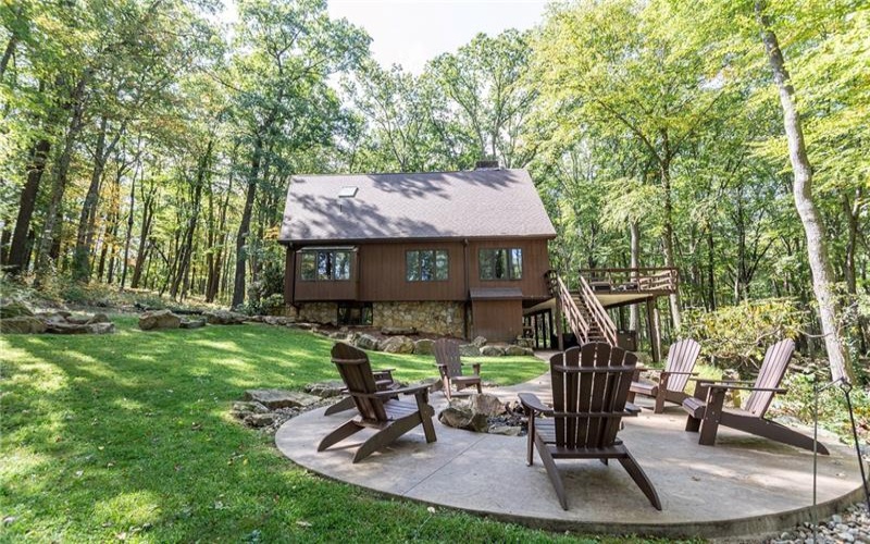 255 Smith School Road, Farmington, 15437, 4 Bedrooms Bedrooms, ,3.1 BathroomsBathrooms,Residential,For Sale,Smith School Road,1720515