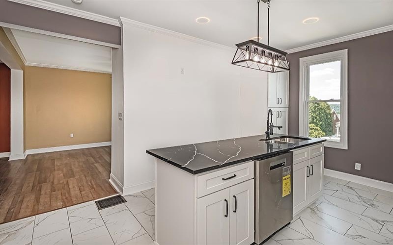 1741 Freeport Road, New Kensington, 15068, 4 Bedrooms Bedrooms, 7 Rooms Rooms,2.1 BathroomsBathrooms,Residential,For Sale,Freeport Road,1709895