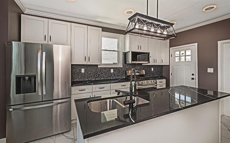 1741 Freeport Road, New Kensington, 15068, 4 Bedrooms Bedrooms, 7 Rooms Rooms,2.1 BathroomsBathrooms,Residential,For Sale,Freeport Road,1709895