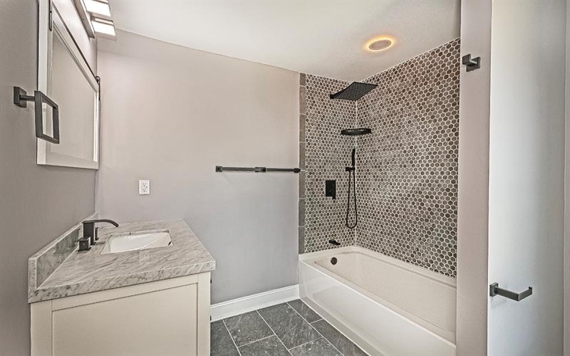 1741 Freeport Road, New Kensington, 15068, 4 Bedrooms Bedrooms, 7 Rooms Rooms,2.1 BathroomsBathrooms,Residential,For Sale,Freeport Road,1709895