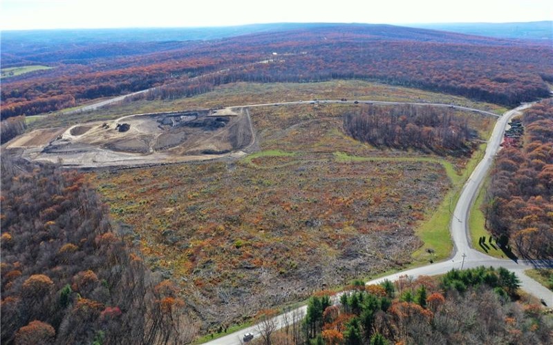 Lot 1R Laurel Ridge Rd, Johnstown, 15909, ,Commercial-industrial-business,For Sale,Laurel Ridge Rd,1720752