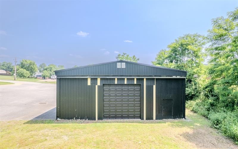 2555 Leechburg Road (Rear), Lower Burrell, 15668, ,Commercial-industrial-business,For Sale,Leechburg Road (Rear),1710356
