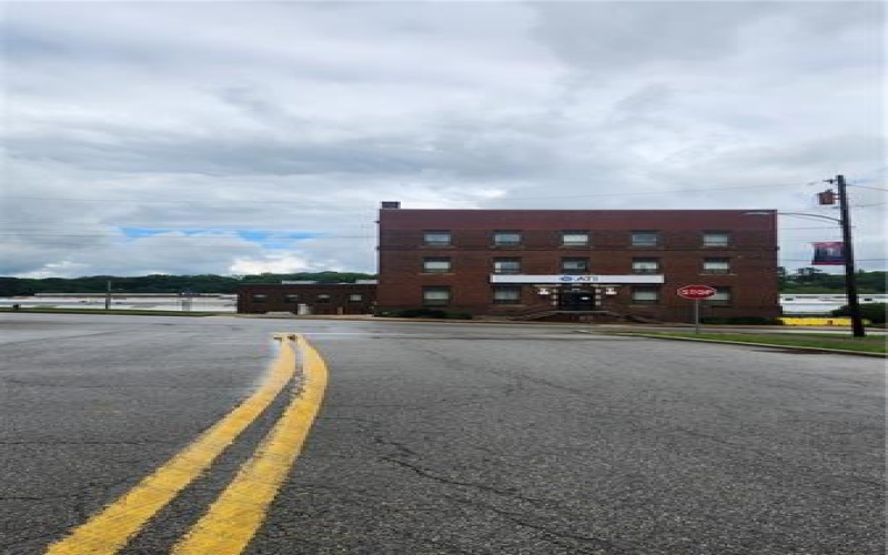 132 Lincoln Avenue, Vandergrift, 15690, ,Commercial-industrial-business,For Sale,Lincoln Avenue,1710447