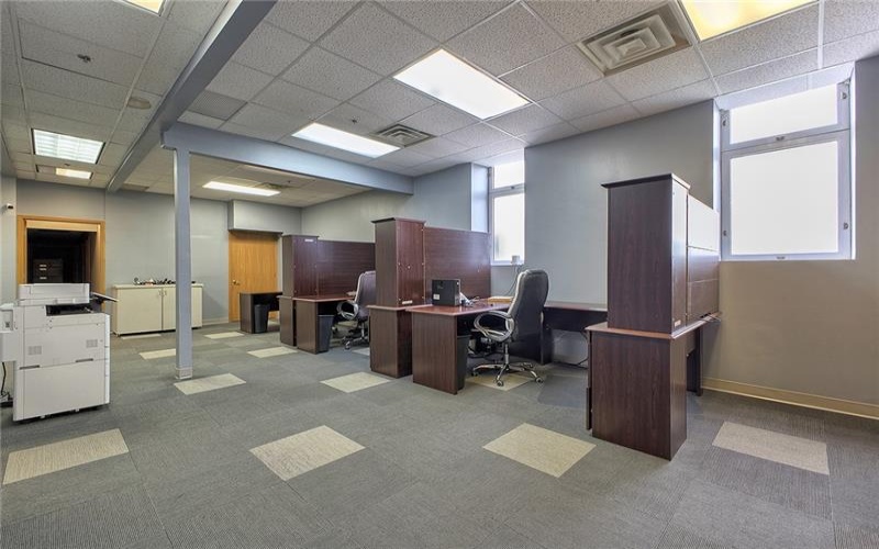 911 Ligonier Street, Suite 205, Latrobe, 15650, ,Commercial-industrial-business,For Sale,Ligonier Street, Suite 205,1710523