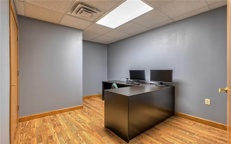 911 Ligonier Street, Suite 205, Latrobe, 15650, ,Commercial-industrial-business,For Sale,Ligonier Street, Suite 205,1710523