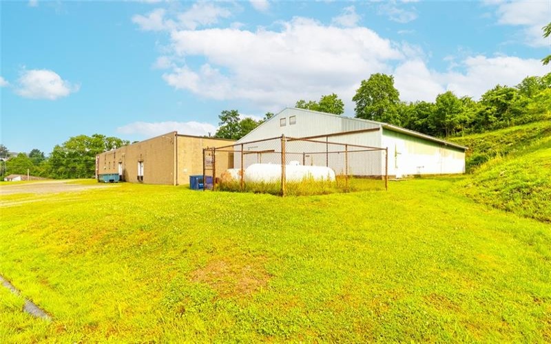 55-57 Mark Drive, Delmont, 15626, ,Commercial-industrial-business,For Sale,Mark Drive,1710614