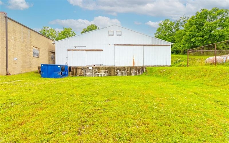 55-57 Mark Drive, Delmont, 15626, ,Commercial-industrial-business,For Sale,Mark Drive,1710614