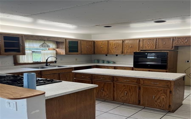 214 Fairview Ave, Connellsville, 15425, ,Multi-unit,For Sale,Fairview Ave,1710651