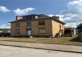 214 Fairview Ave, Connellsville, 15425, ,Multi-unit,For Sale,Fairview Ave,1710651