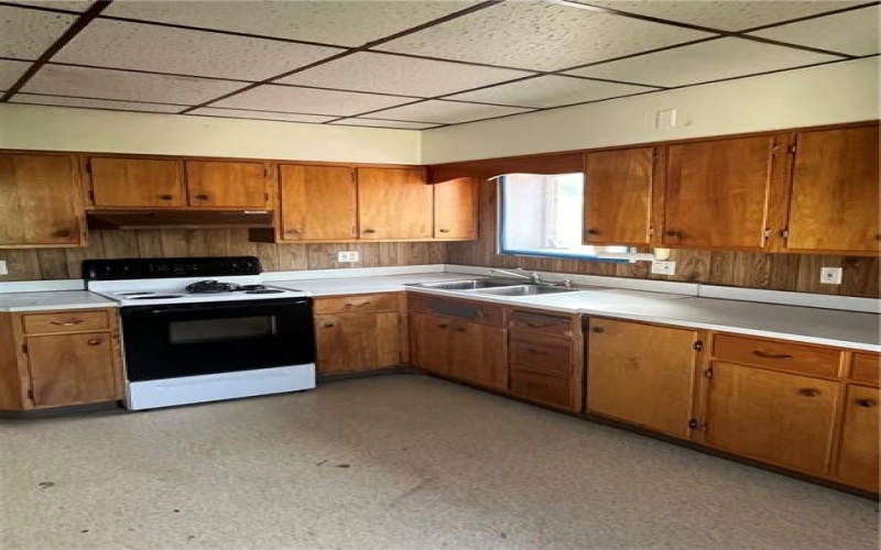 214 Fairview Ave, Connellsville, 15425, ,Multi-unit,For Sale,Fairview Ave,1710651