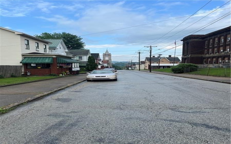 214 Fairview Ave, Connellsville, 15425, ,Multi-unit,For Sale,Fairview Ave,1710651
