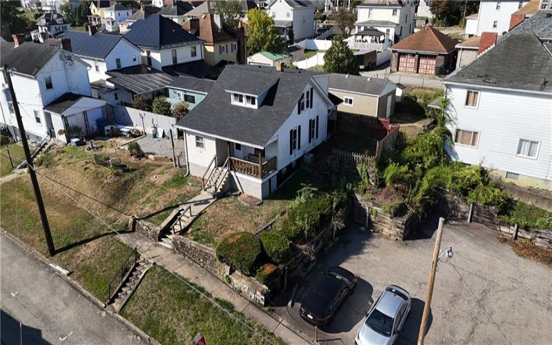 400 Olive Ave, North Charleroi, 15022, 3 Bedrooms Bedrooms, 7 Rooms Rooms,1 BathroomBathrooms,Residential,For Sale,Olive Ave,1721211