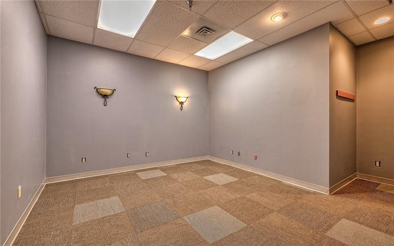 911 Ligonier Street, Suite 206, Latrobe, 15650, ,Commercial-industrial-business,For Sale,Ligonier Street, Suite 206,1710733