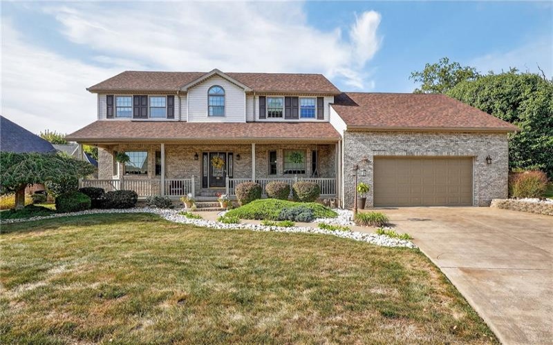 17 Mulberry Ct, Coal Center, 15423, 4 Bedrooms Bedrooms, 8 Rooms Rooms,2.1 BathroomsBathrooms,Residential,For Sale,Mulberry Ct,1721214