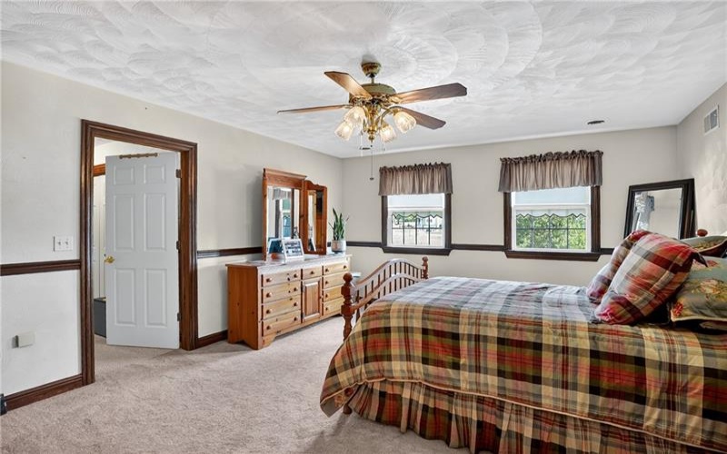 17 Mulberry Ct, Coal Center, 15423, 4 Bedrooms Bedrooms, 8 Rooms Rooms,2.1 BathroomsBathrooms,Residential,For Sale,Mulberry Ct,1721214