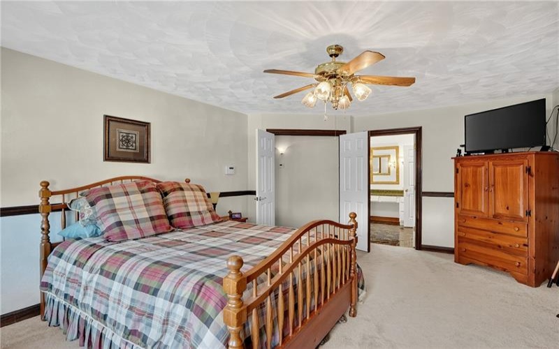 17 Mulberry Ct, Coal Center, 15423, 4 Bedrooms Bedrooms, 8 Rooms Rooms,2.1 BathroomsBathrooms,Residential,For Sale,Mulberry Ct,1721214