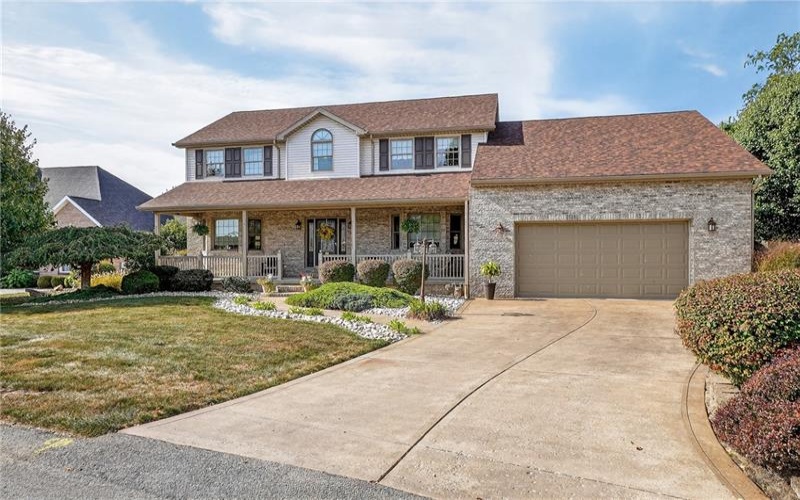 17 Mulberry Ct, Coal Center, 15423, 4 Bedrooms Bedrooms, 8 Rooms Rooms,2.1 BathroomsBathrooms,Residential,For Sale,Mulberry Ct,1721214