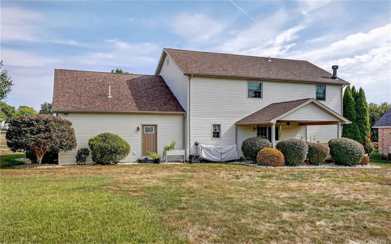 17 Mulberry Ct, Coal Center, 15423, 4 Bedrooms Bedrooms, 8 Rooms Rooms,2.1 BathroomsBathrooms,Residential,For Sale,Mulberry Ct,1721214