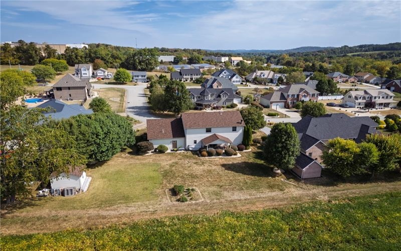 17 Mulberry Ct, Coal Center, 15423, 4 Bedrooms Bedrooms, 8 Rooms Rooms,2.1 BathroomsBathrooms,Residential,For Sale,Mulberry Ct,1721214