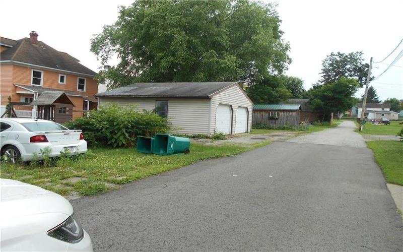 321 4th St, Derry, 15627, 4 Bedrooms Bedrooms, 9 Rooms Rooms,1.1 BathroomsBathrooms,Residential,For Sale,4th St,1710878