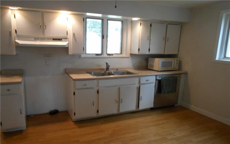 321 4th St, Derry, 15627, 4 Bedrooms Bedrooms, 9 Rooms Rooms,1.1 BathroomsBathrooms,Residential,For Sale,4th St,1710878