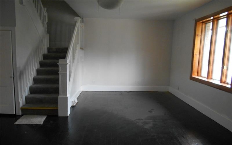 321 4th St, Derry, 15627, 4 Bedrooms Bedrooms, 9 Rooms Rooms,1.1 BathroomsBathrooms,Residential,For Sale,4th St,1710878