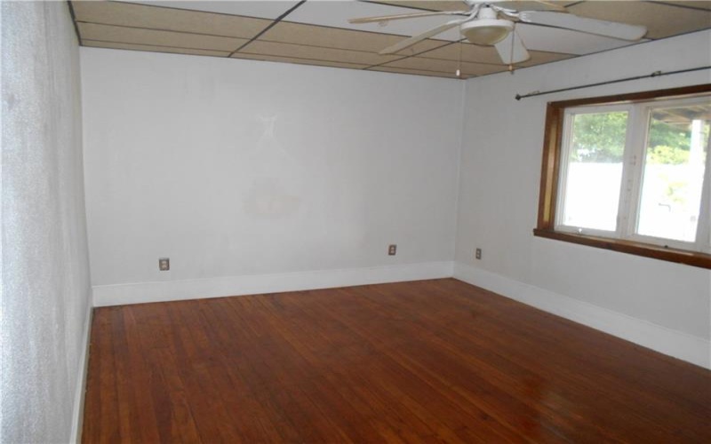 321 4th St, Derry, 15627, 4 Bedrooms Bedrooms, 9 Rooms Rooms,1.1 BathroomsBathrooms,Residential,For Sale,4th St,1710878
