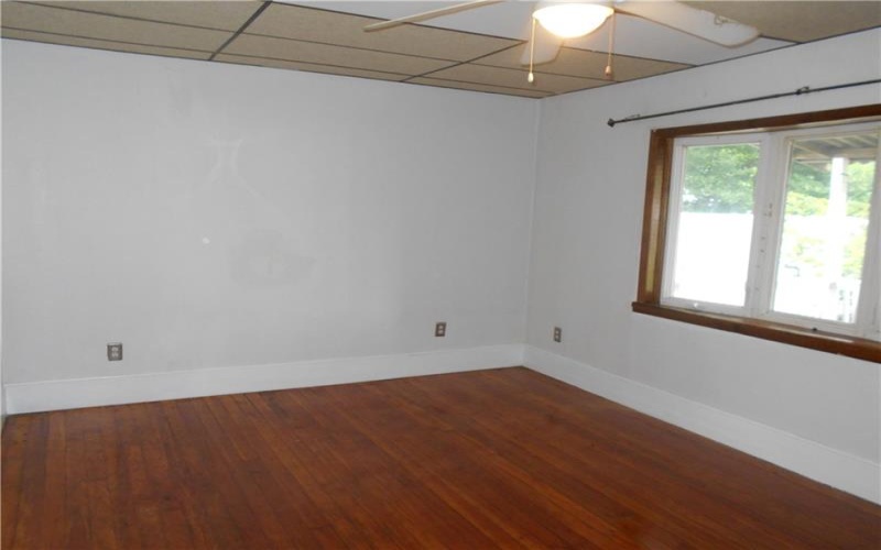 321 4th St, Derry, 15627, 4 Bedrooms Bedrooms, 9 Rooms Rooms,1.1 BathroomsBathrooms,Residential,For Sale,4th St,1710878