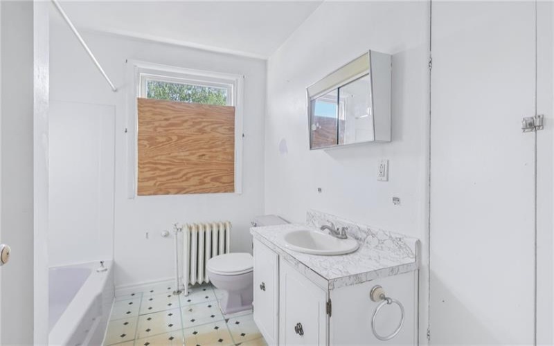 357 Keystone Dr, New Kensington, 15068, 4 Bedrooms Bedrooms, ,2 BathroomsBathrooms,Residential,For Sale,Keystone Dr,1711087