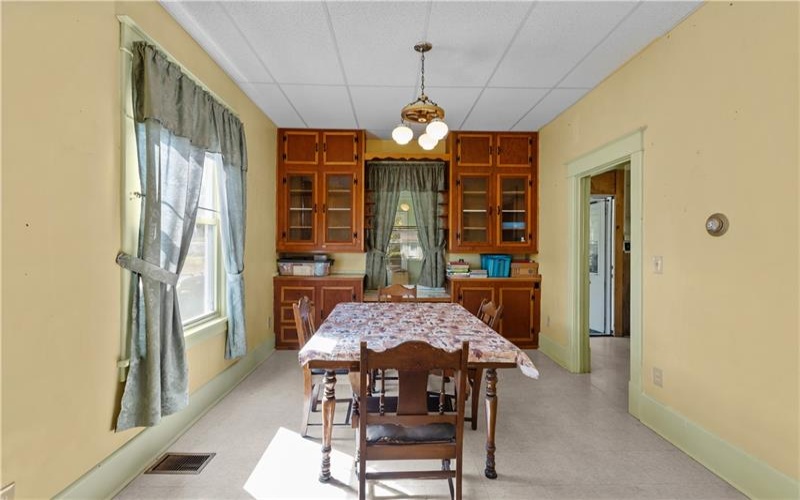 626 Sterner St, Confluence, 15424, 3 Bedrooms Bedrooms, ,2 BathroomsBathrooms,Residential,For Sale,Sterner St,1721387