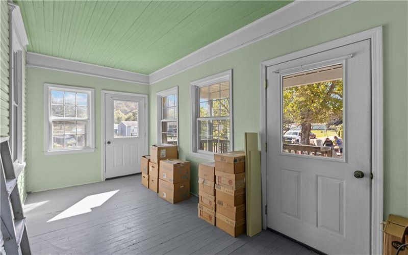 626 Sterner St, Confluence, 15424, 3 Bedrooms Bedrooms, ,2 BathroomsBathrooms,Residential,For Sale,Sterner St,1721387