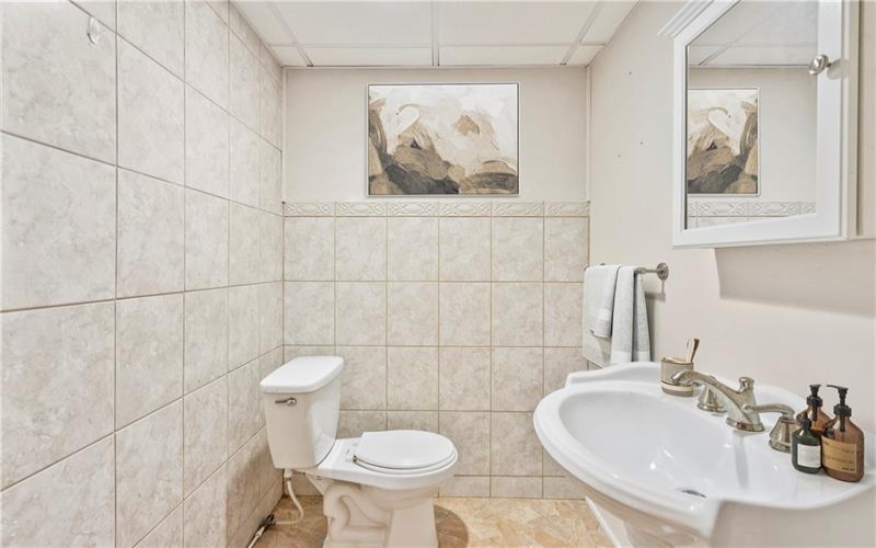 291 Annuity Dr, Washington, 15301, 4 Bedrooms Bedrooms, 11 Rooms Rooms,2.1 BathroomsBathrooms,Residential,For Sale,Annuity Dr,1721432