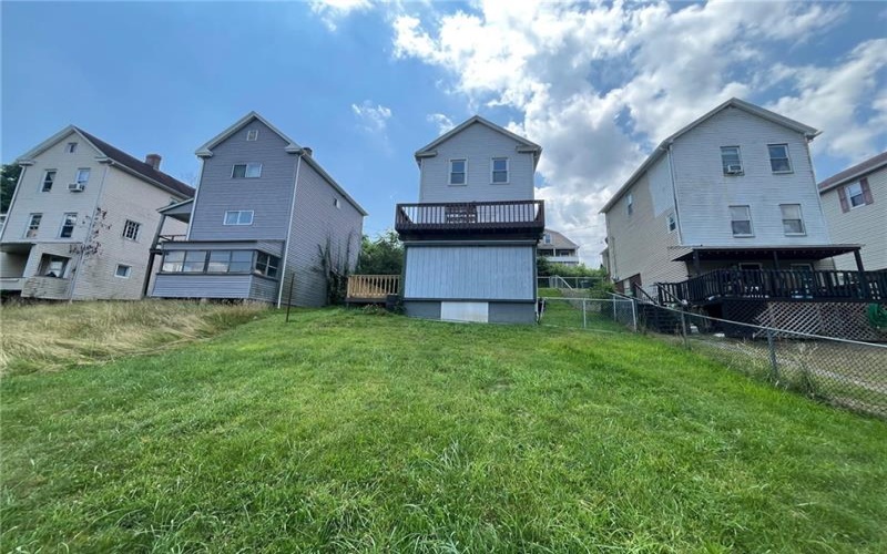 702 Sellers Avenue, Jeannette, 15644, 2 Bedrooms Bedrooms, 7 Rooms Rooms,1.1 BathroomsBathrooms,Residential,For Sale,Sellers Avenue,1711337
